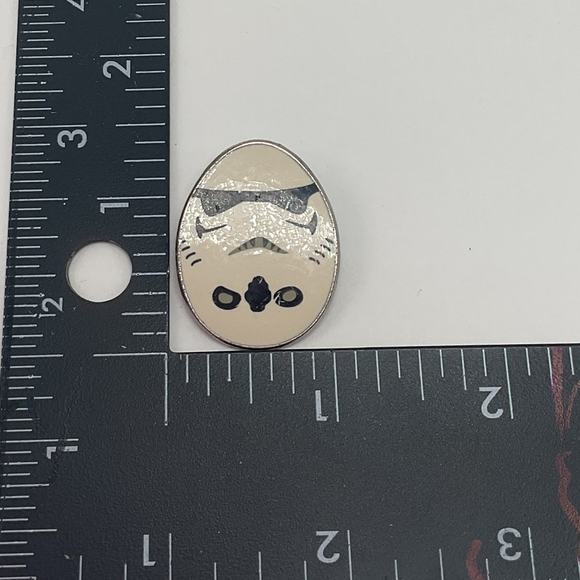 Disney trading pin storm trooper egg authentic collectible - Picture 5 of 5